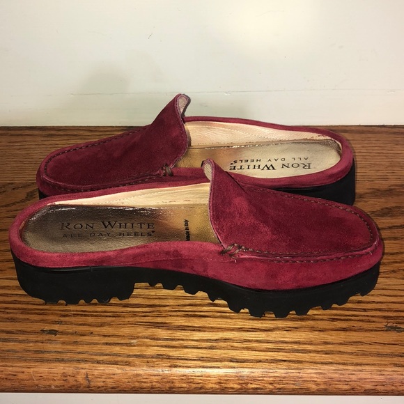 Ron White Red Suede All Day Heels - Picture 2 of 6